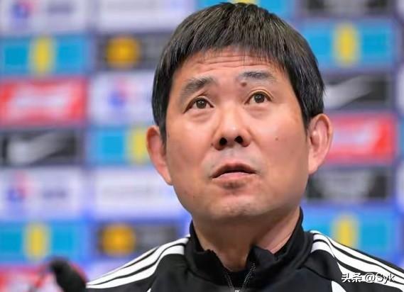 日本队喊出世界杯冠军，是自信还是狂妄自大？
 
日本主帅森保一在出席对阵英格兰的