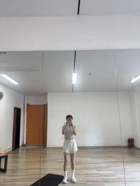 跳绳819天 小个子体型而已