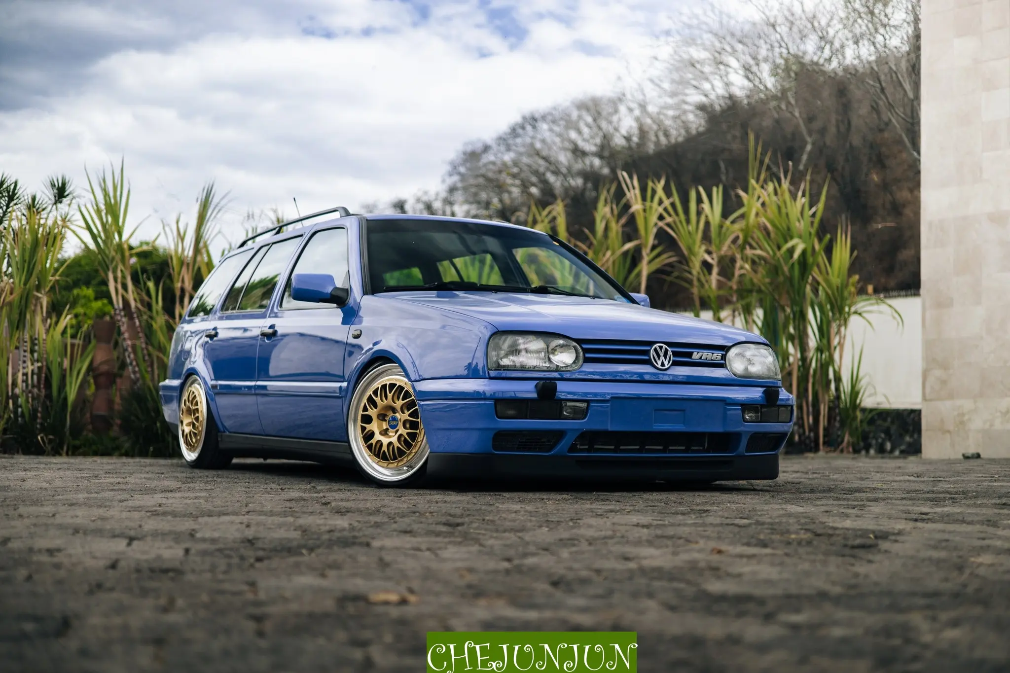 蓝色瓦罐。MK3 Golf Variant