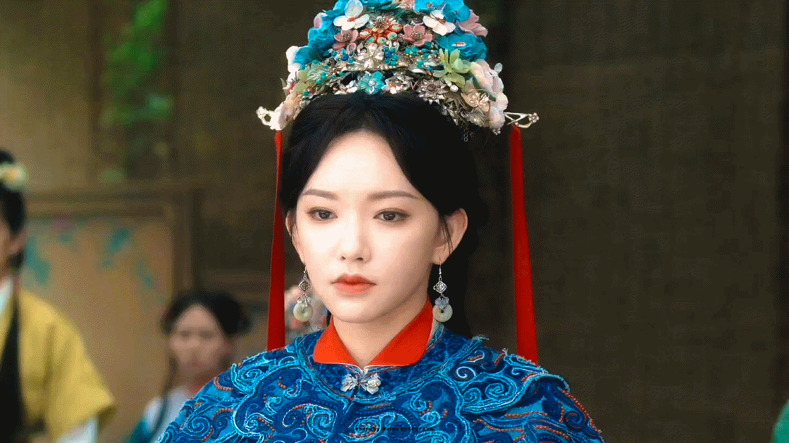 还是很希望程潇可以演桃夭，她古装太美艳了，还是有攻击性那种美，桃夭人设有些类似于