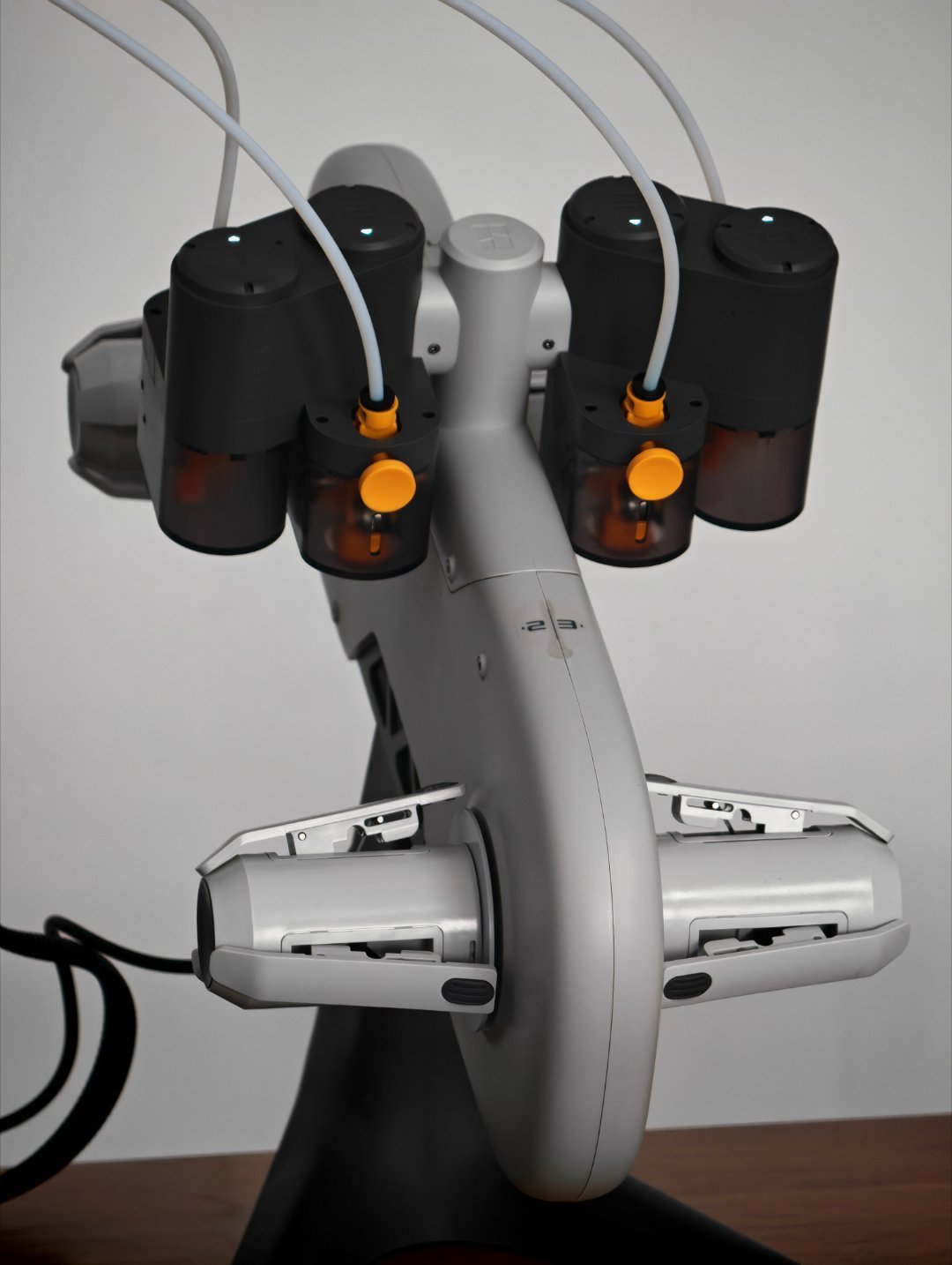 好吧，前阵子说很手痒想要整台3D打印机玩。最终还是没忍住。国补下来拓竹A1C这个