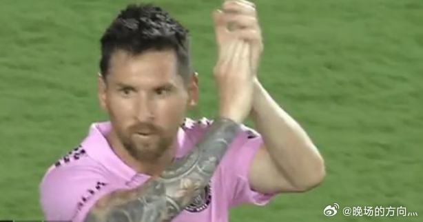 美职联官推祝贺阿德巴约创纪录，配梅西鼓掌动图北京时间3月11日，NBA常规赛，迈