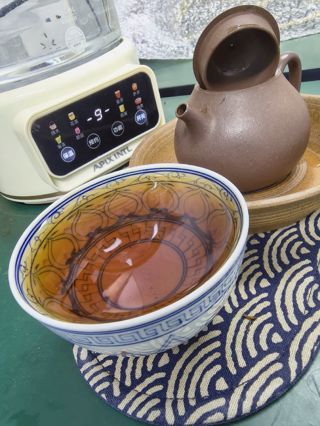 现在已经过不了一天没有茶喝的日子 