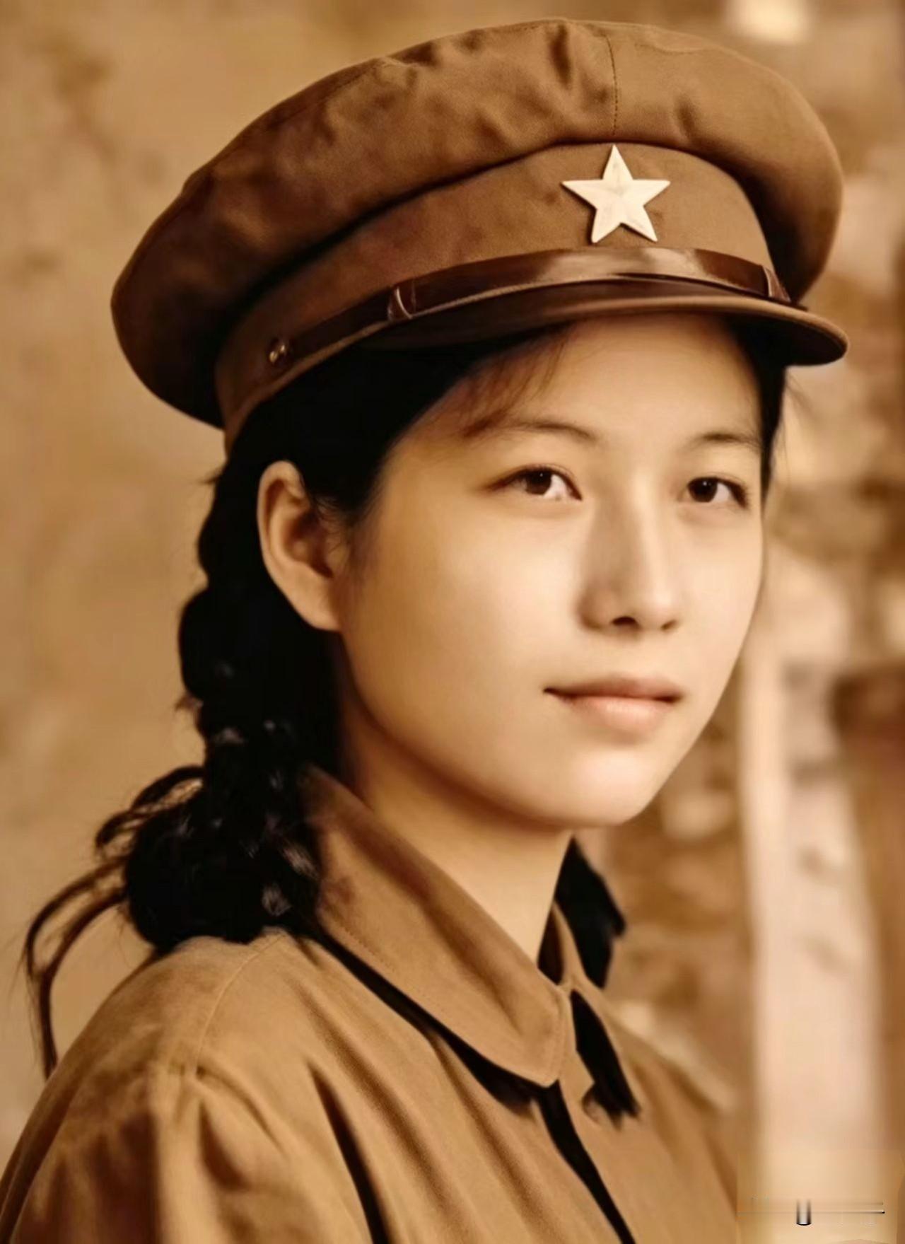 中国人民志愿军抗美援朝英烈之第1492位，谢雷（女）（1933一1952）生于湖