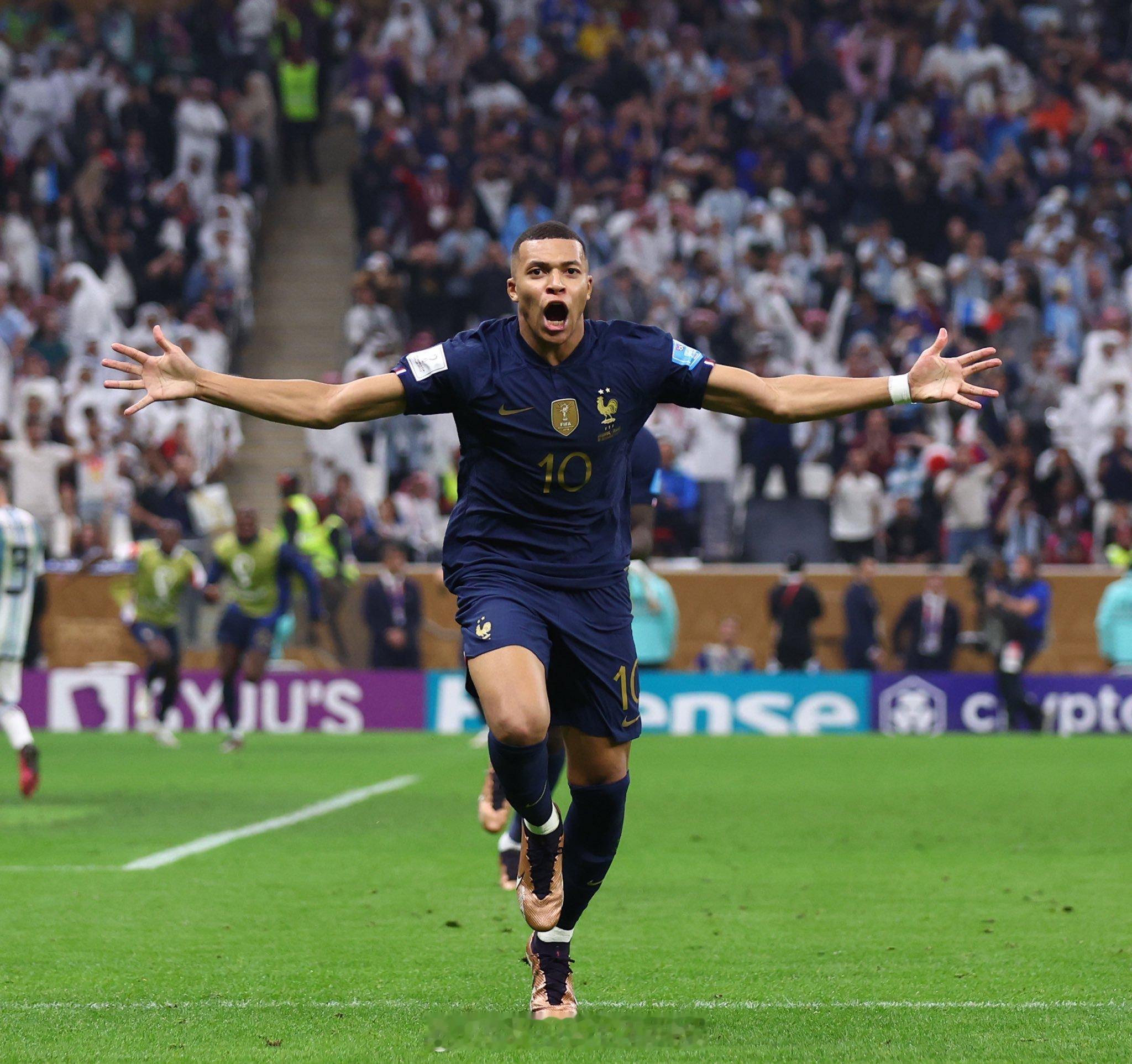 世界杯抽签仪式 如果他在 2026 年世界杯上再进 4 球，基利安·姆巴佩 就有