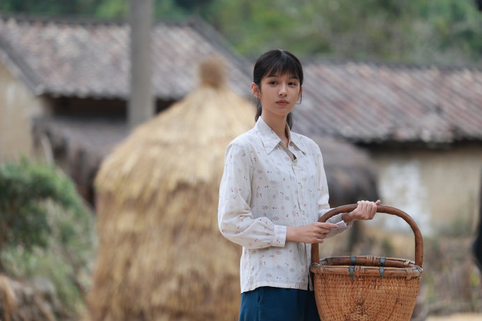 夏晓兰又飒又清醒 你好1983爽感拉满质感在线 你好1983爽感拉满质感在线，夏