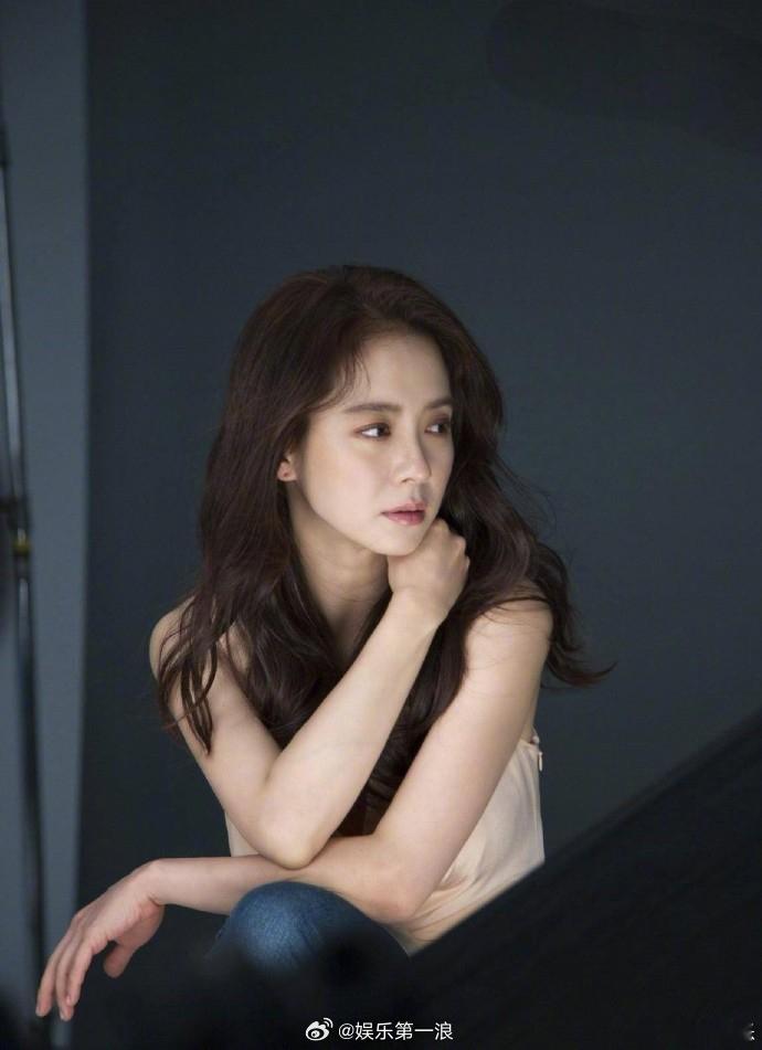 据韩媒，21日，宋智孝经纪公司发布声明，称近期收到指控宋智孝父亲经营的客船运输公