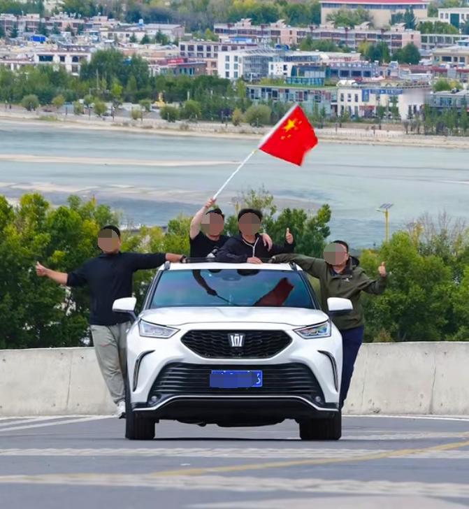 退休后的小姑父，一场旅行之后直接人间蒸发了！
你见过有人把旅行玩成“人间蒸发”的