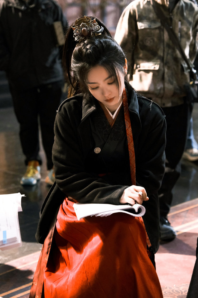 田曦薇樊长玉今日收官 田曦薇逐玉收官发文  田曦薇逐玉收官发，田曦薇樊长玉今日收