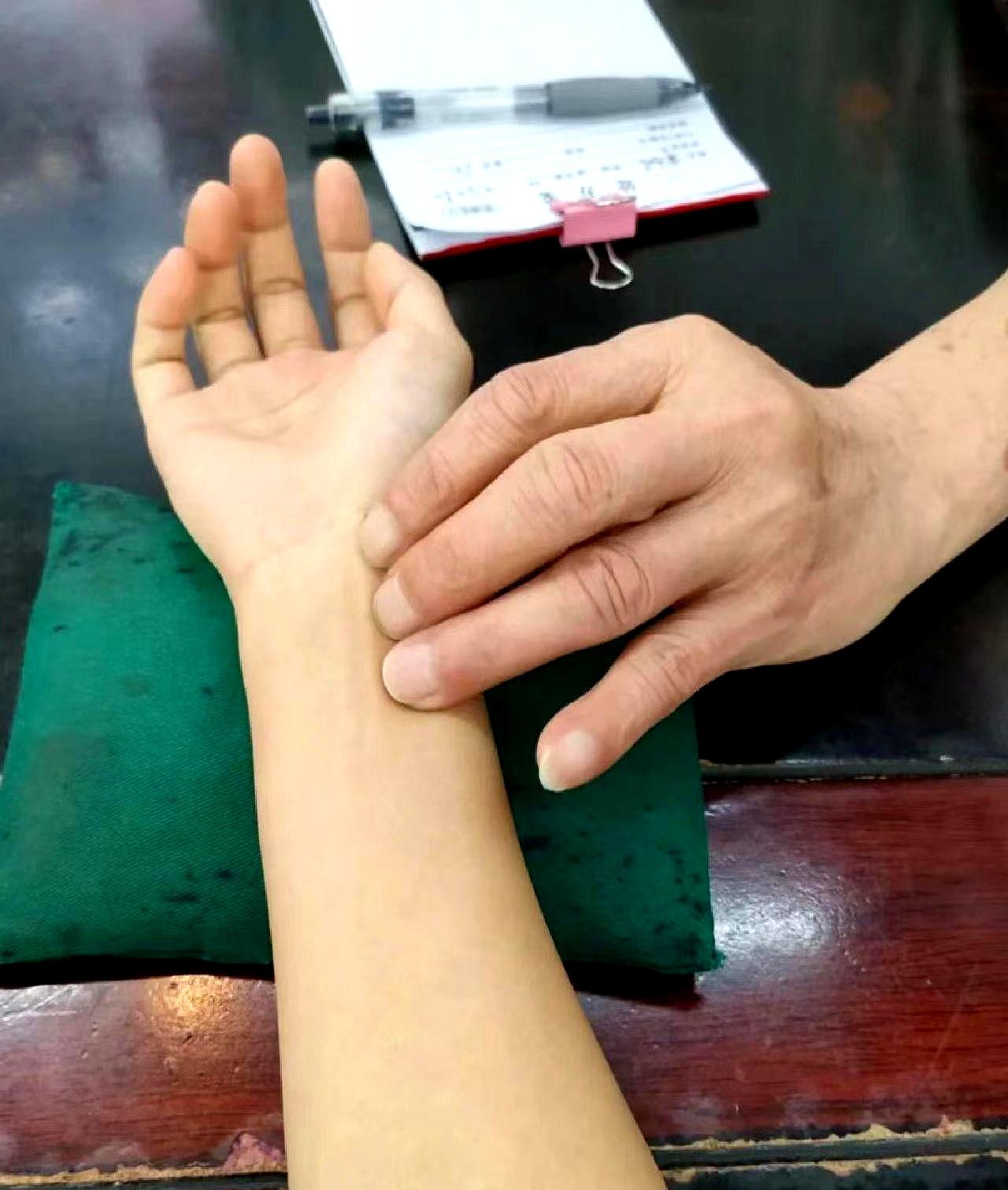 34岁程序员小伙，关键时刻连一分钟都撑不住，越想延时越“秒怂”，真没救了吗？
找