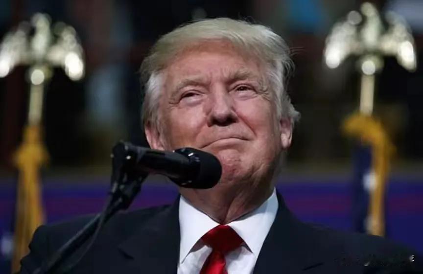 柬泰边境交火持续数日后，特朗普突然发声，说自己已经给泰国代总理和柬埔寨首相打过电