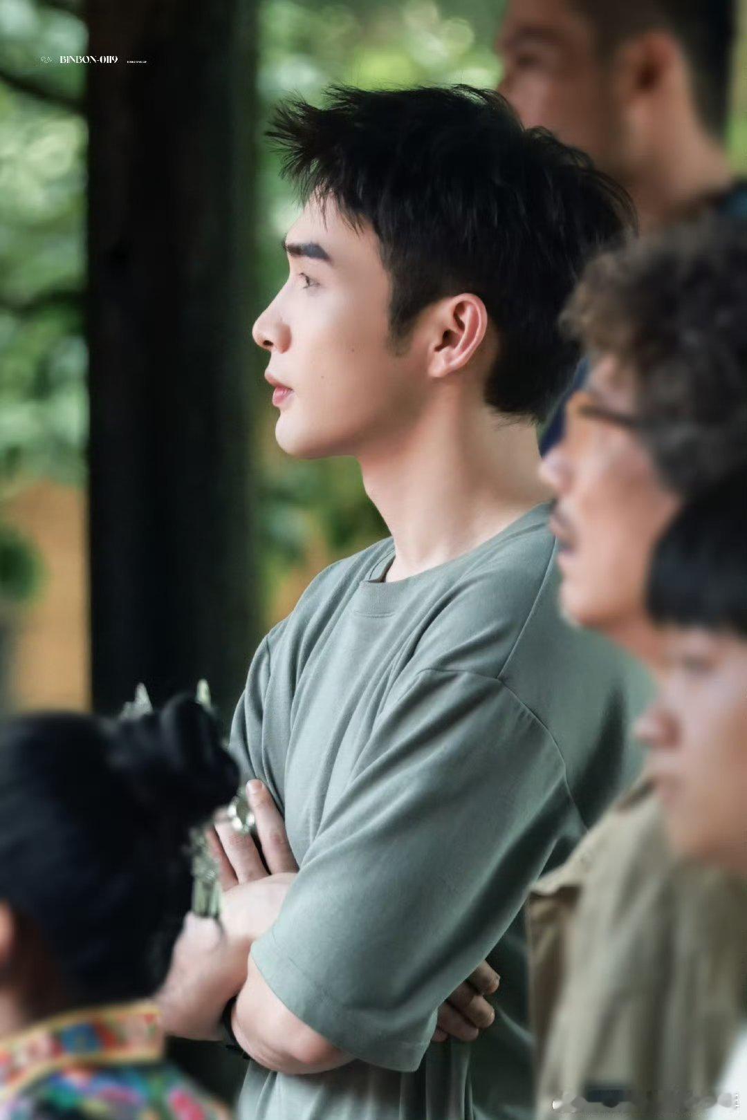 张彬彬《龙骨焚箱》最新路透！这颜值真牛[爱慕][爱慕] ​​​