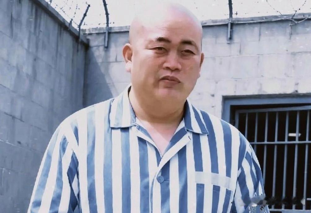 不上诉，认了判罚，被判24年。按法律，判10年以上服刑满2年可减刑。要是在监狱表