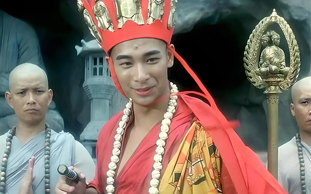 法海要是去了兰若寺，能不能拿捏普渡慈航？
咱就这么讲吧！
两人真要是刚起来，大概