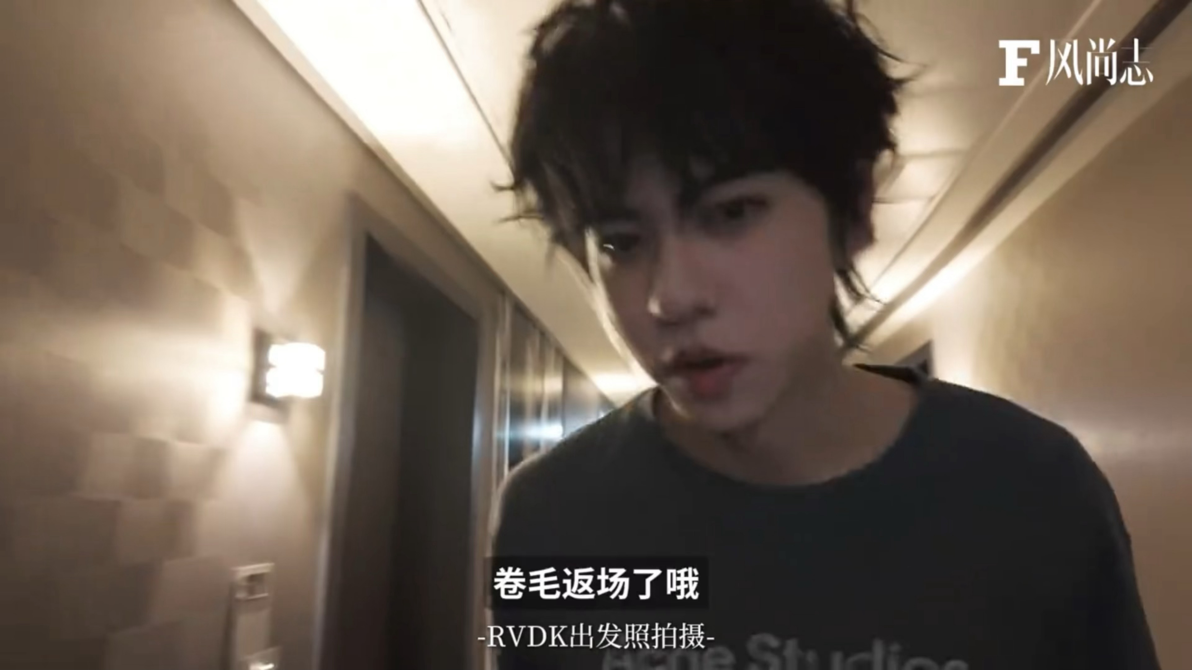 卷毛返场了哦！是姜小帅！！！！！！ 