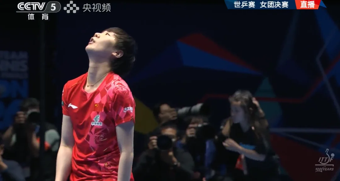 心痛😭王曼昱3:2惜败日本，输掉第一盘