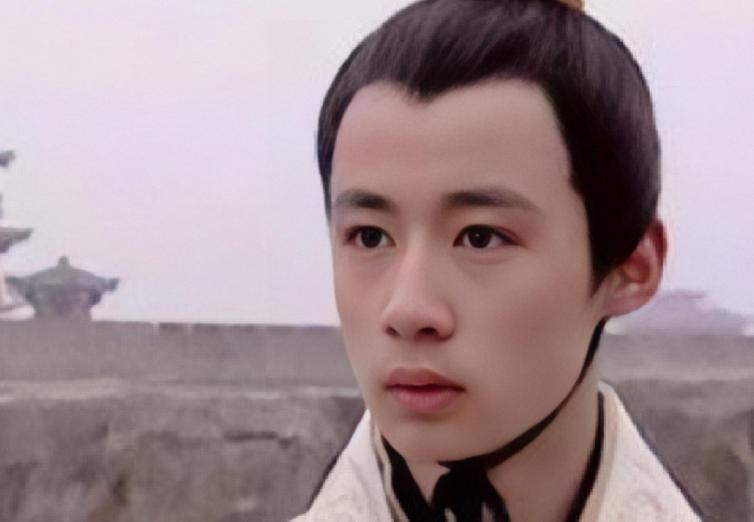 “太子娶良娣自然要定亲，纳个妾便不用了吧！”就因为这句话，不仅汉景帝的庶长子刘荣