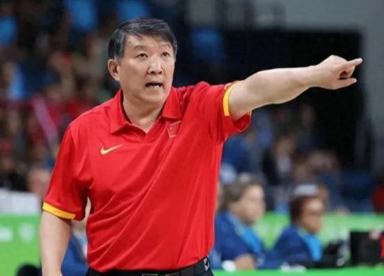 不仅李梦，王、黄、杨因年龄也将退出国家队舞台？

 
最近中国女篮输给澳大利亚，