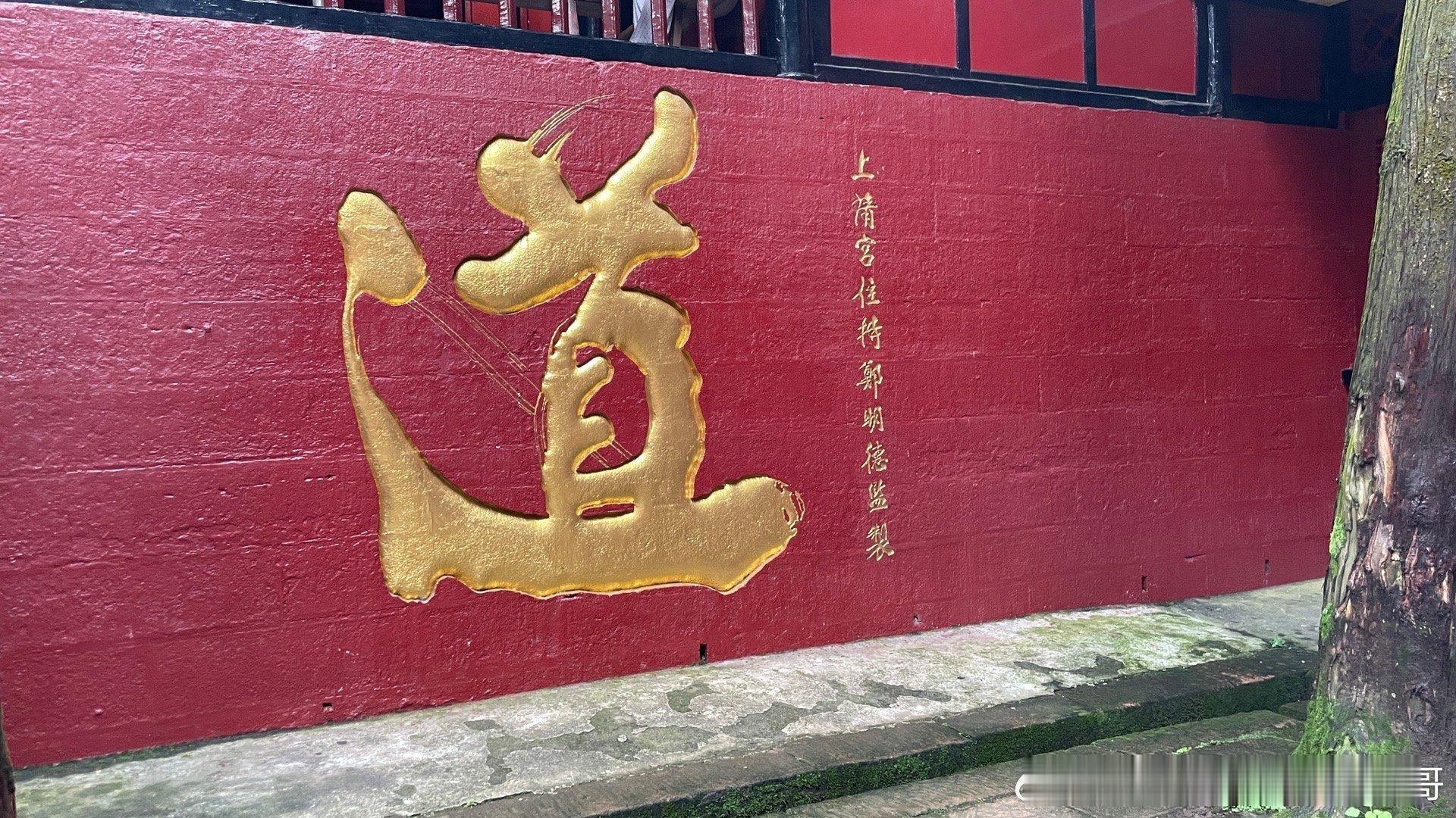 奔驰140年不容易啊！这一路走来，一路上多少同行离开了。能走到现在，内核还是产品