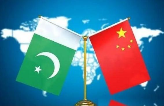 印度打不赢巴基斯坦是因为后面有个中国，俄罗斯打不赢乌克兰是因为后面有个欧洲，美以