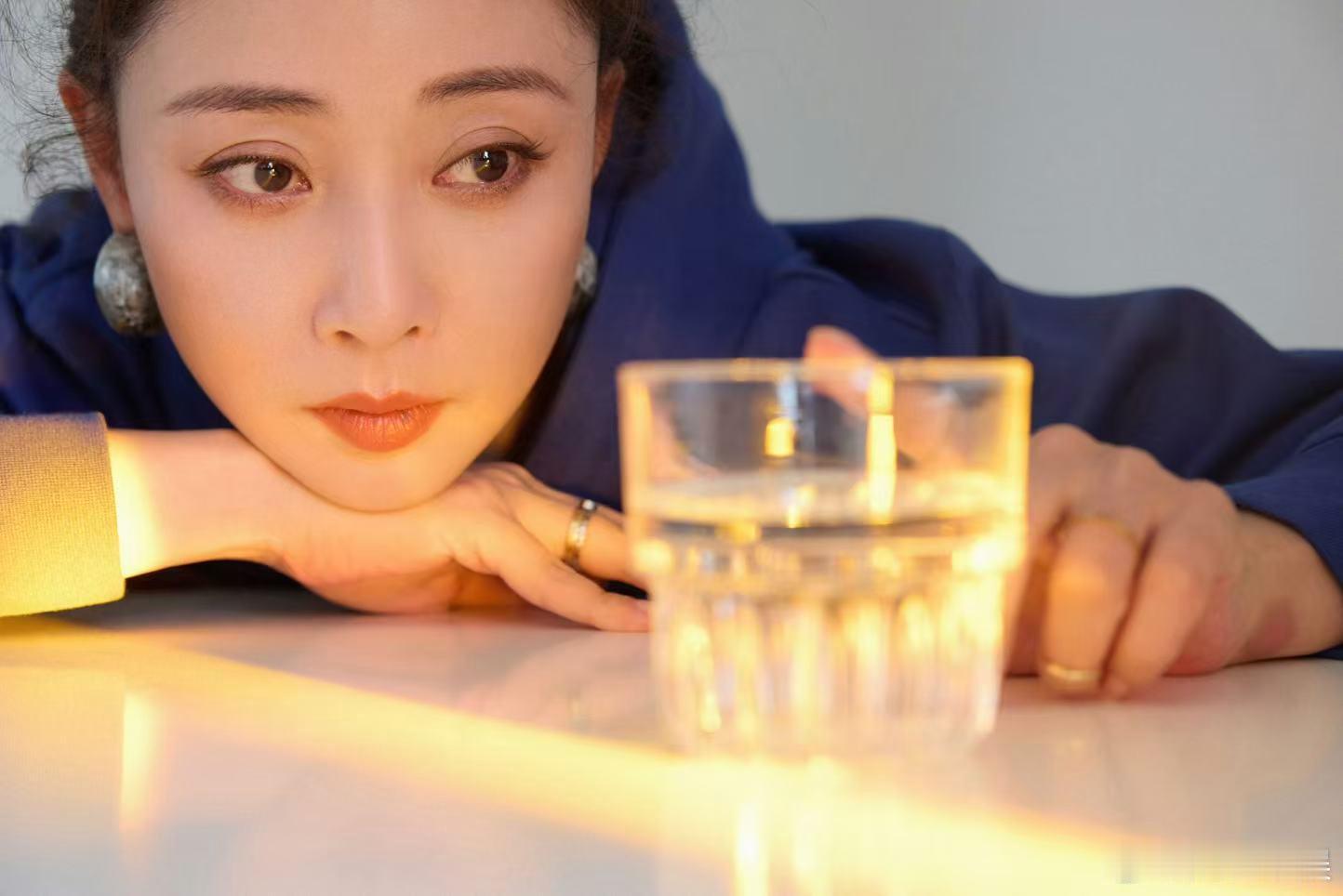 殷桃破冰饭局主理人花少2026今日开播花儿与少年殷桃[超话]看完殷桃组局我只想说