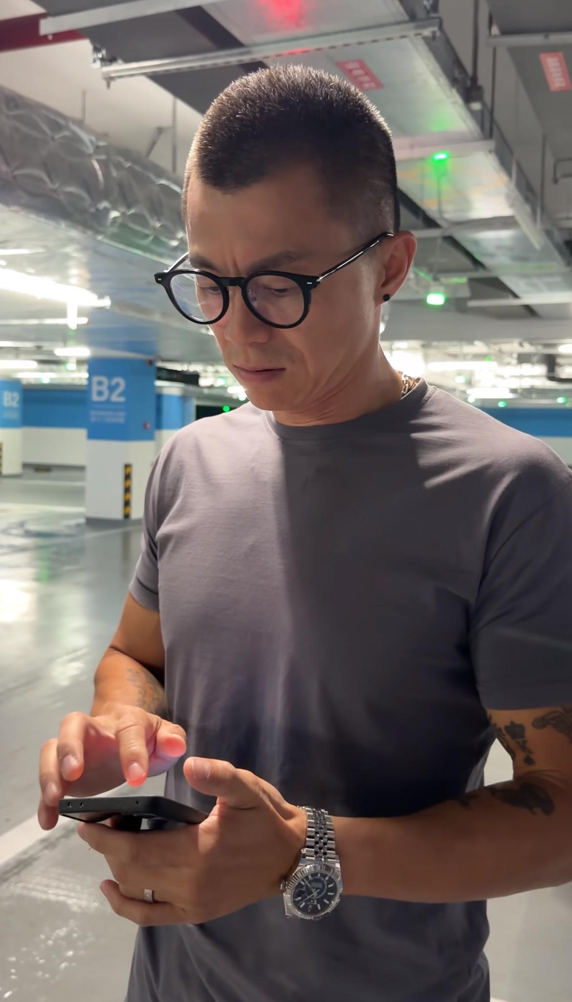 被陈震拉黑的兄弟们，震哥跟你们说了，不会把你们放出来，建议你们注册个新号，要我说