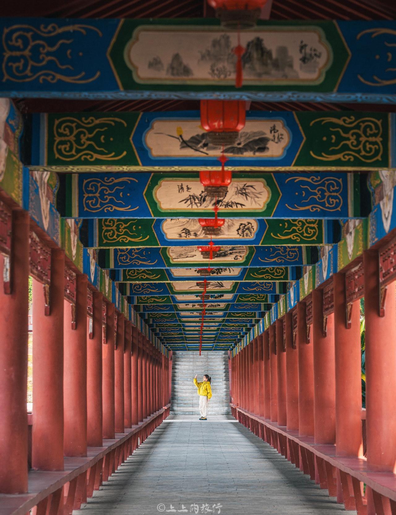 武汉明王陵，我愿称为最舒服的徒步登高路线
📍武汉 



⛰️
武汉的南藏着太