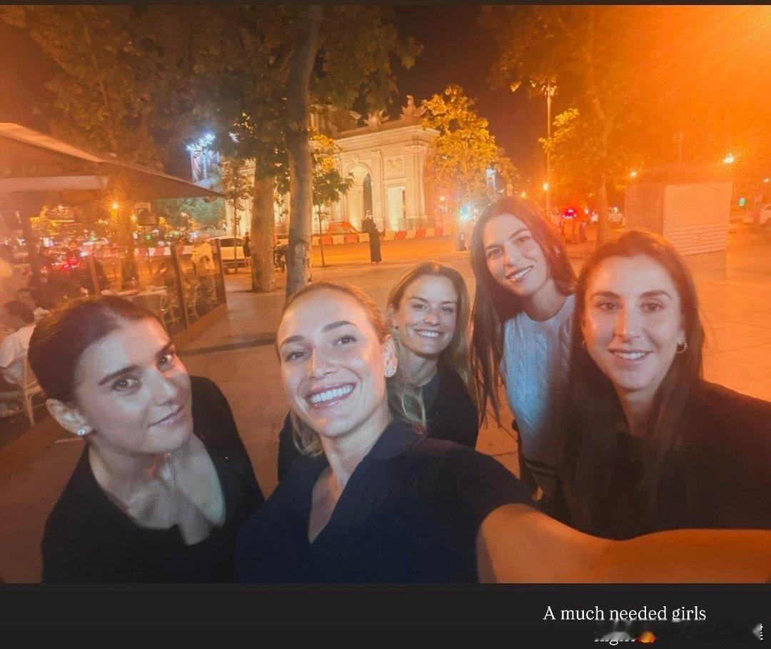 这张图有个共同点，那就是？红土撒野季wta