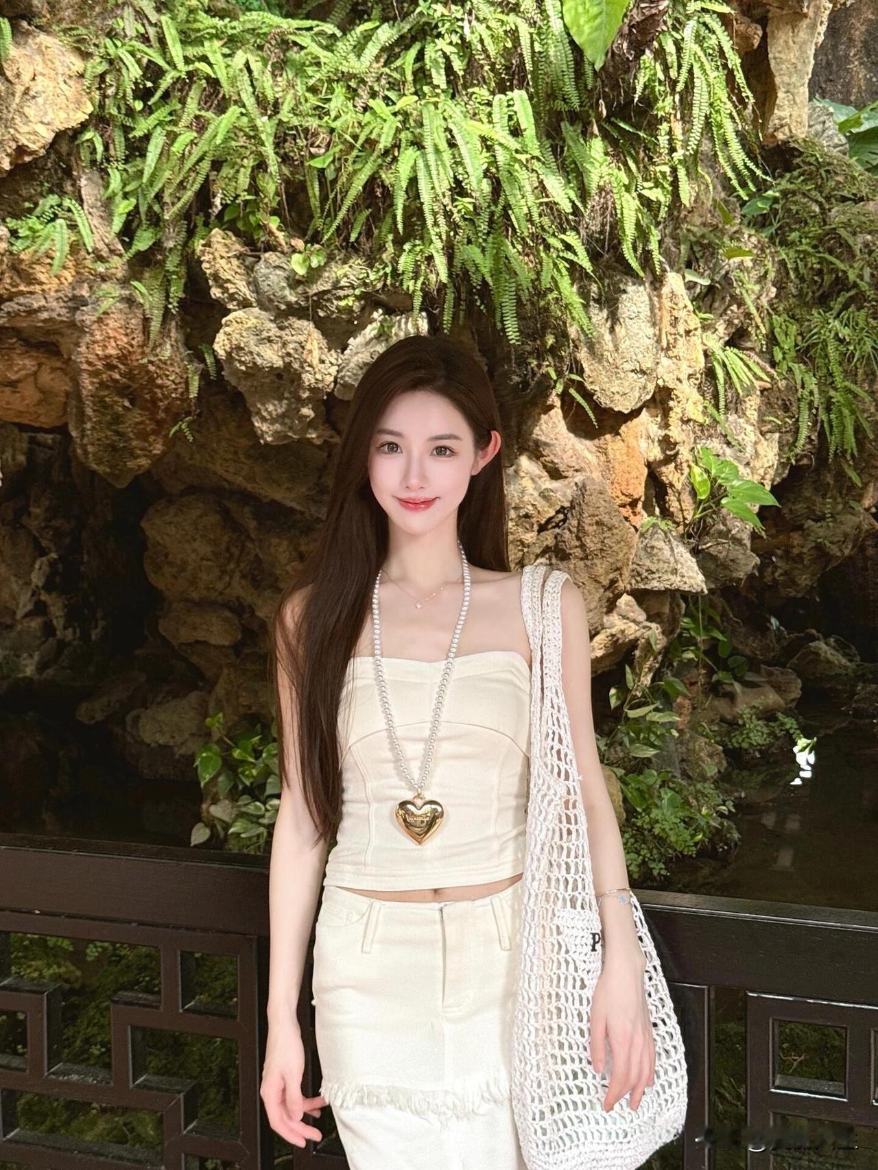 若问江南在何处 
一路南寻到南浔