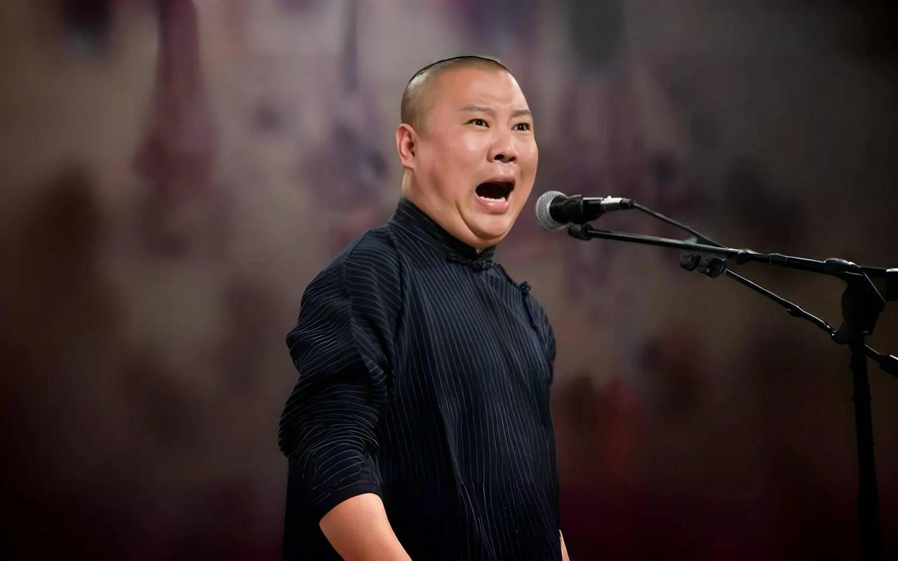 郭德纲的“被举报史”：从减肥茶、别墅违建，到舞台上的现挂……
20年来，郭德纲自