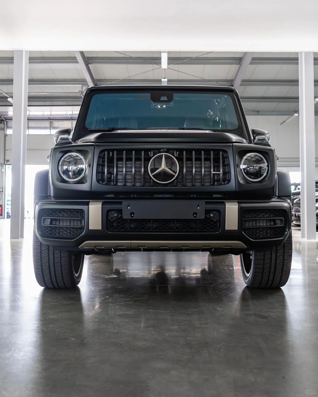 奔驰G63 AMG