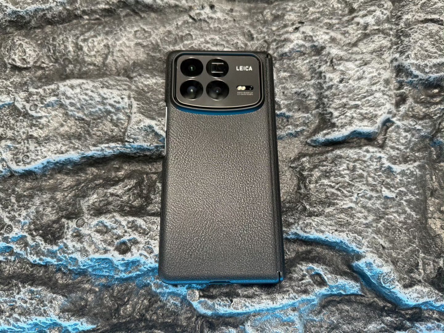 #iPhone能通话录音了#不错不错，苹果手机终于可以通话录音了，可喜可贺，但是