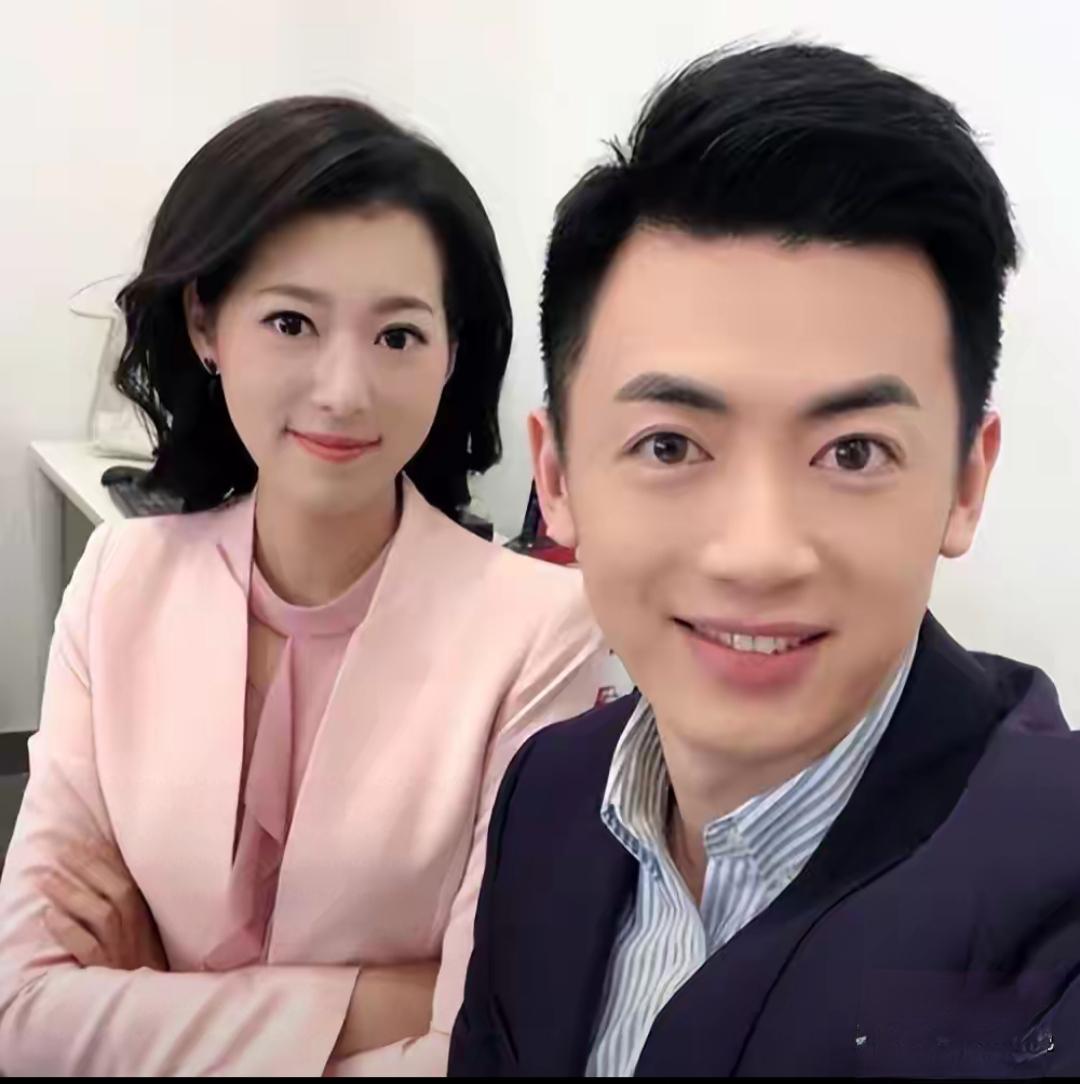 没想到他俩是夫妻，都出身广东台，如今都是央视主持，太让人羡慕娱乐 明星