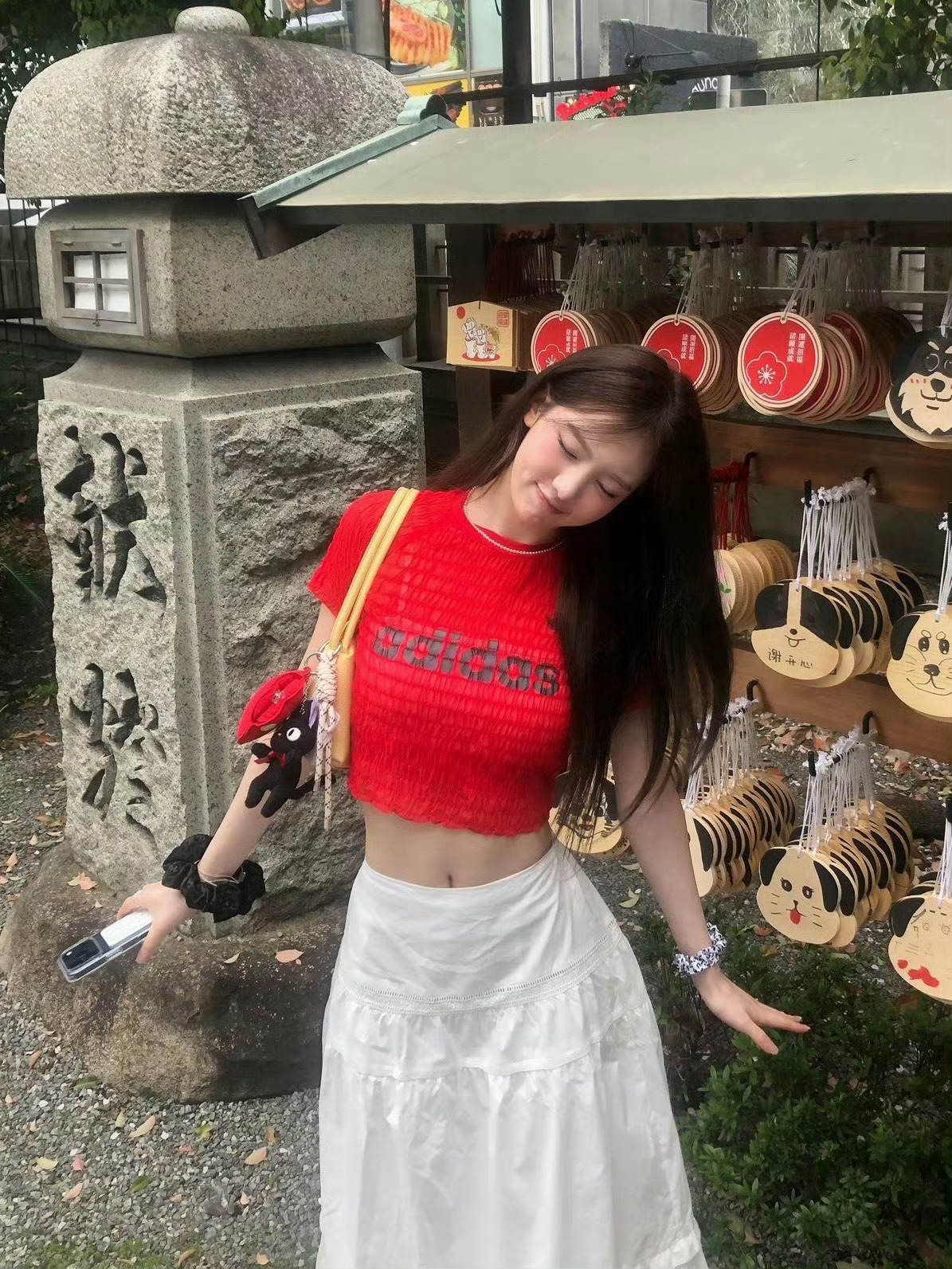 这个女孩很好看，求科普 ​​​