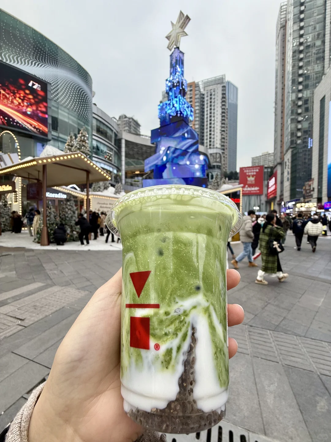 这杯抹茶奇亚籽惊为天人。。。🍵都去喝！！！