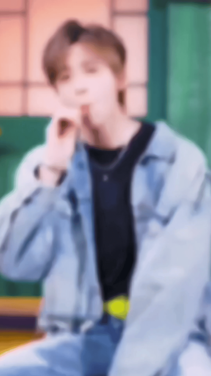 摩登兄弟[超话] 今日福袋1+2+2台上你唱尽悲欢离合台下万千灯火为你闪烁热爱跨
