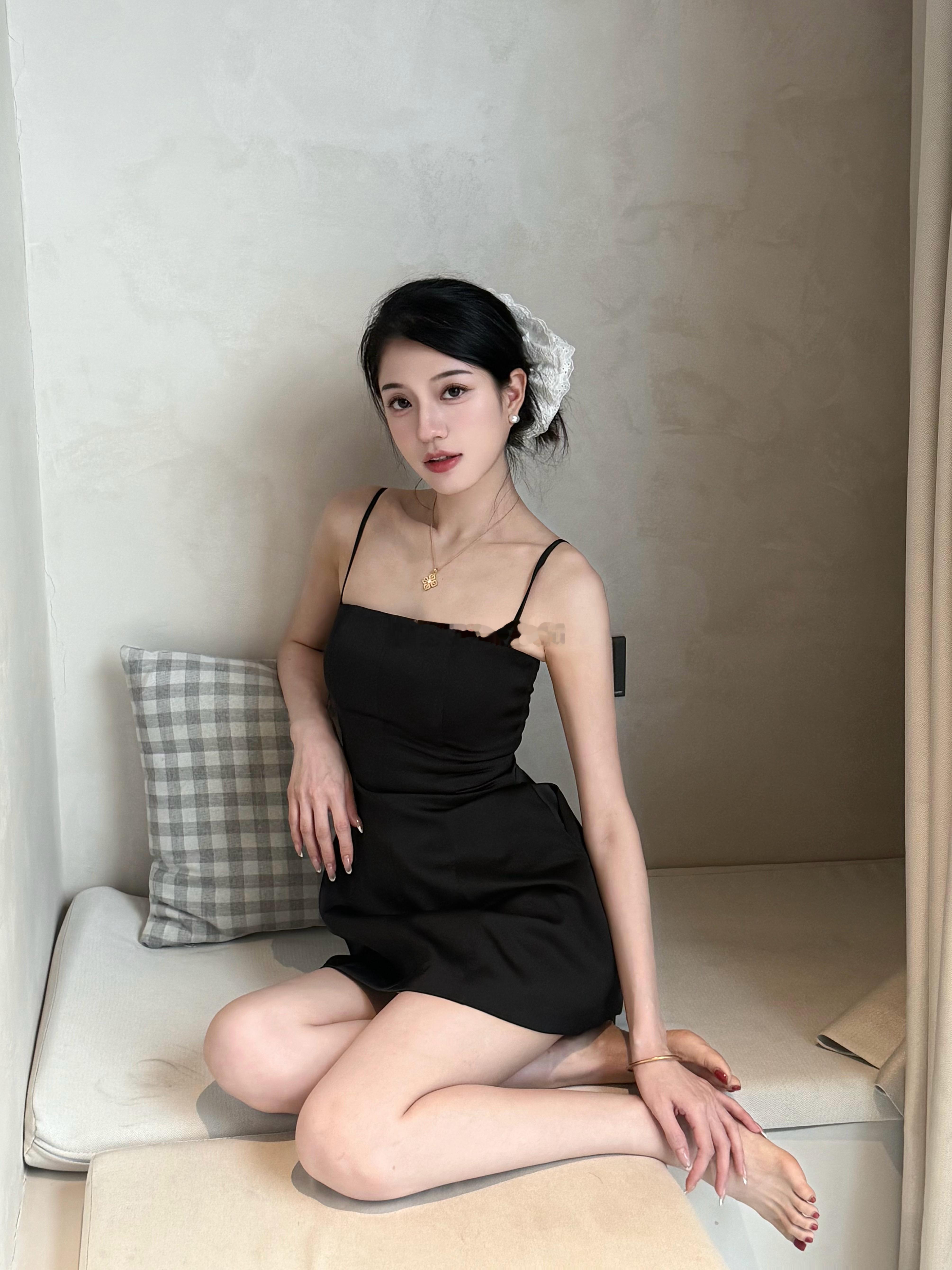 小白花🤍 ​​​