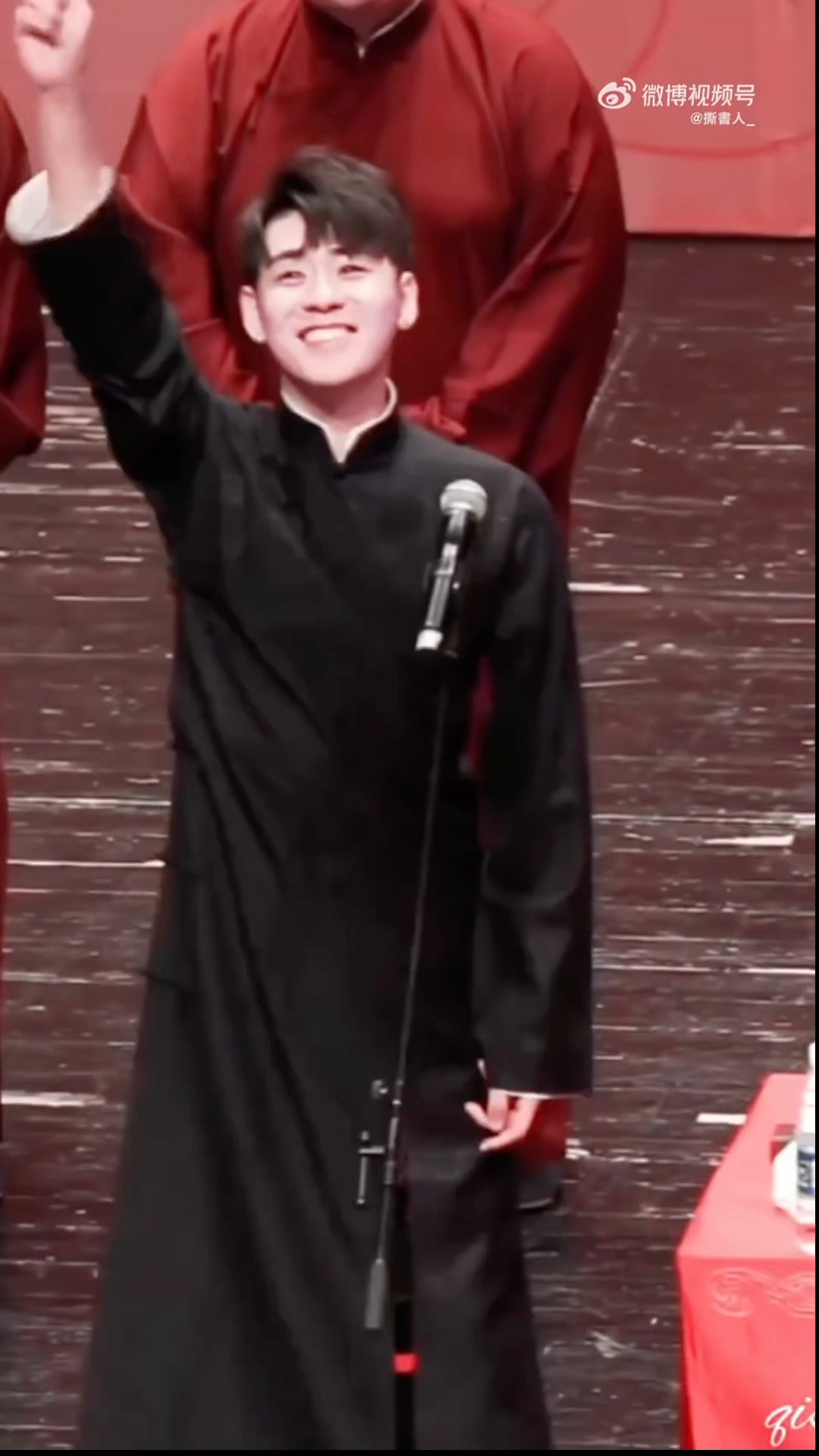 翻到那年今日的“温柔”回忆会淡，但那份曾照亮过我的暖，会变成心底的光，一直都在～