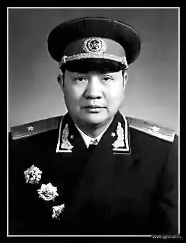 1941年，新四军一师抓了200多名特务，粟裕一眼识破：肯定搞错了
 
1941