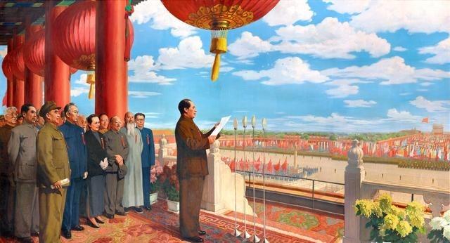 1949年，开国大典前，刘拴虎在天安门广场突然发现一个烟头，而就是这么一个小细节