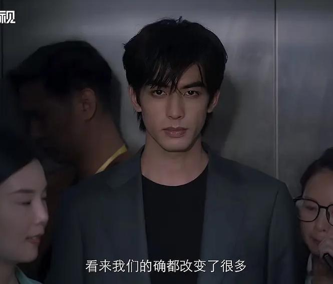 张婧仪和宋威龙是在拍恐怖片吗。。。？ 
