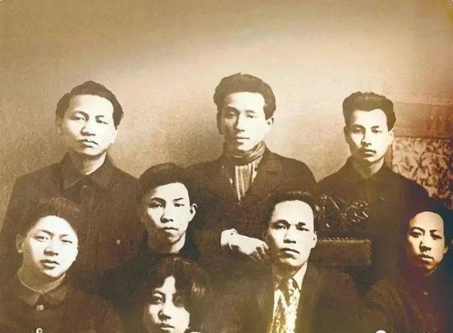 1936年12月，陈独秀在狱中得知“西安事变“扣押了蒋介石后，他抑制不住内心的激