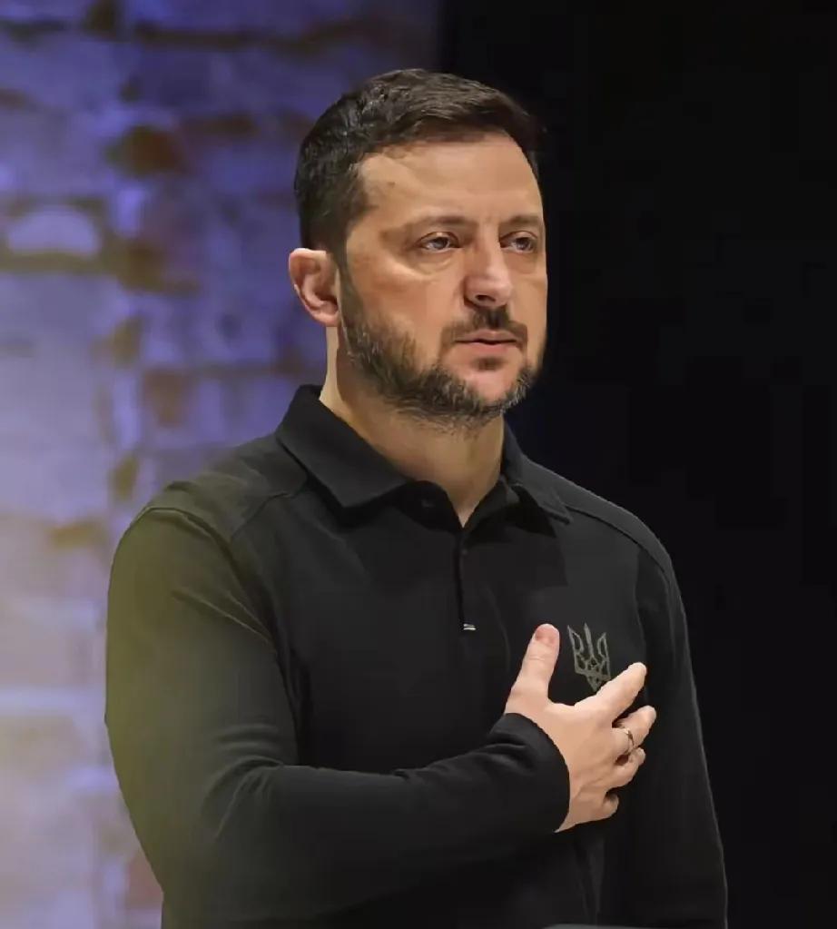 泽连斯基最怕的事发生了，老美不管他，如今欧盟竟也有放手趋势，逼的泽连斯基想法自救