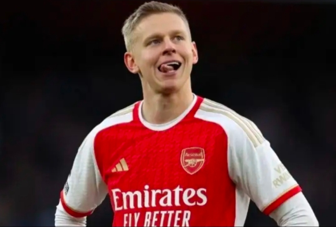 记者：津琴科在阿贾克斯的体检延迟，租借可能调整为永久转会据荷兰媒体telegra