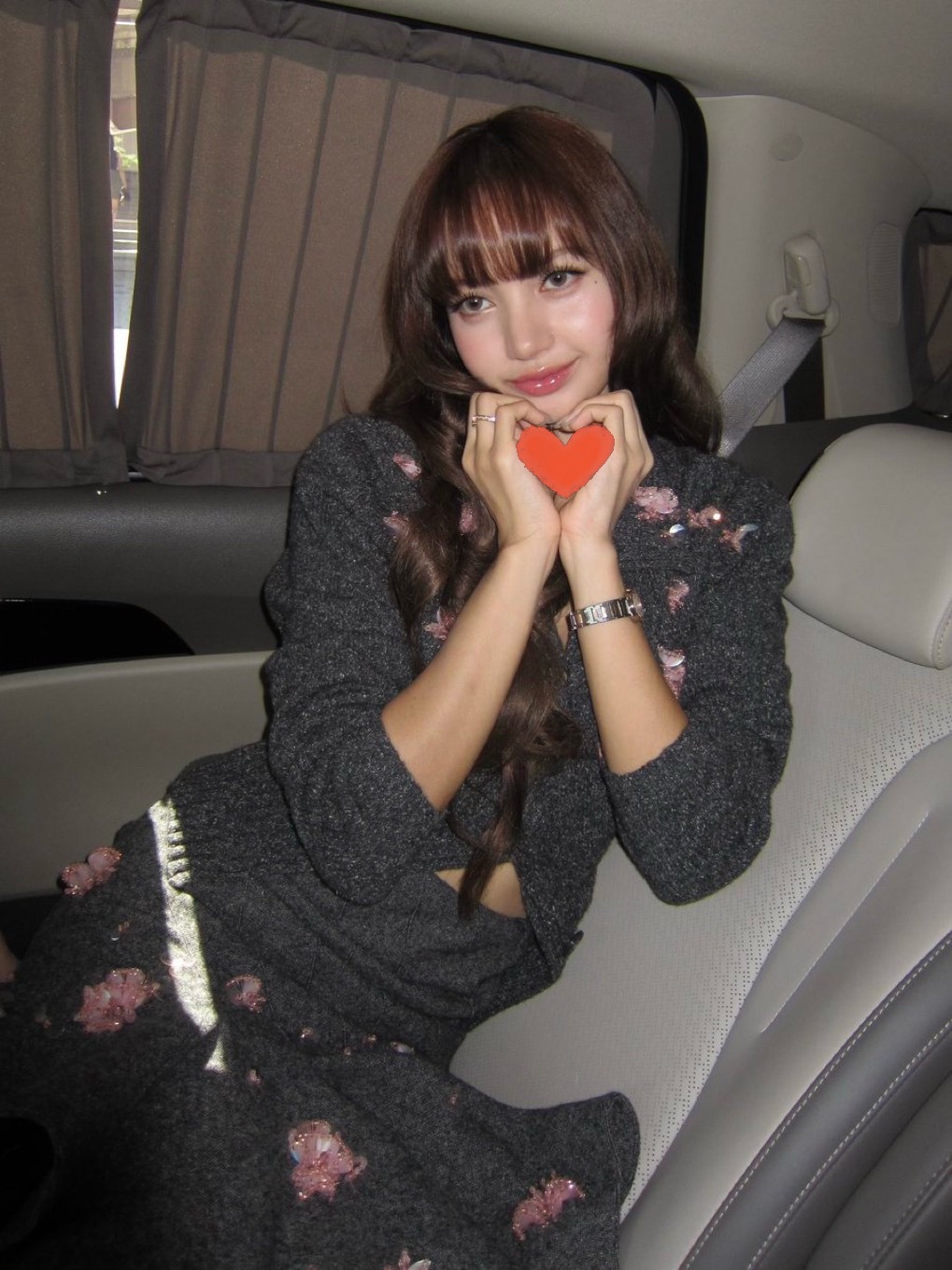 Lisa坦言十周年没准备 🔥Lisa发十周年合照❤️ 8/08/26 🫧LI