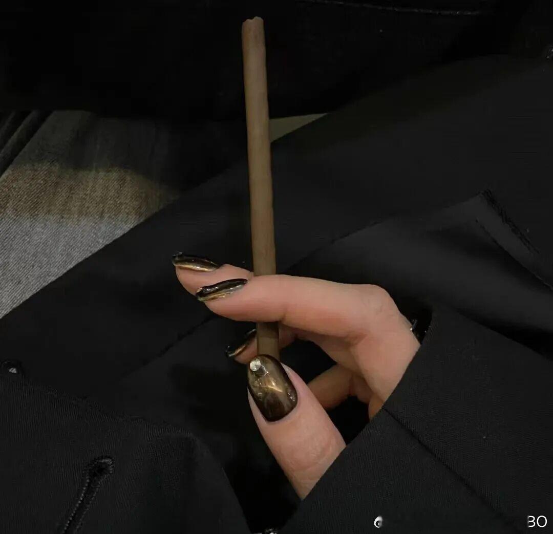 时间从来不说话，却回答了所有问题。 