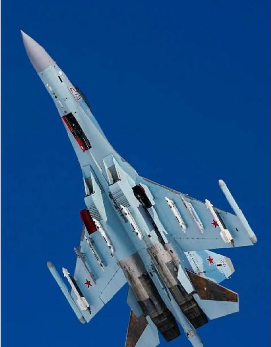 24架苏-35该怎么处理，现在成了一个让我方人头疼的问题，只要我们松口，俄罗斯，