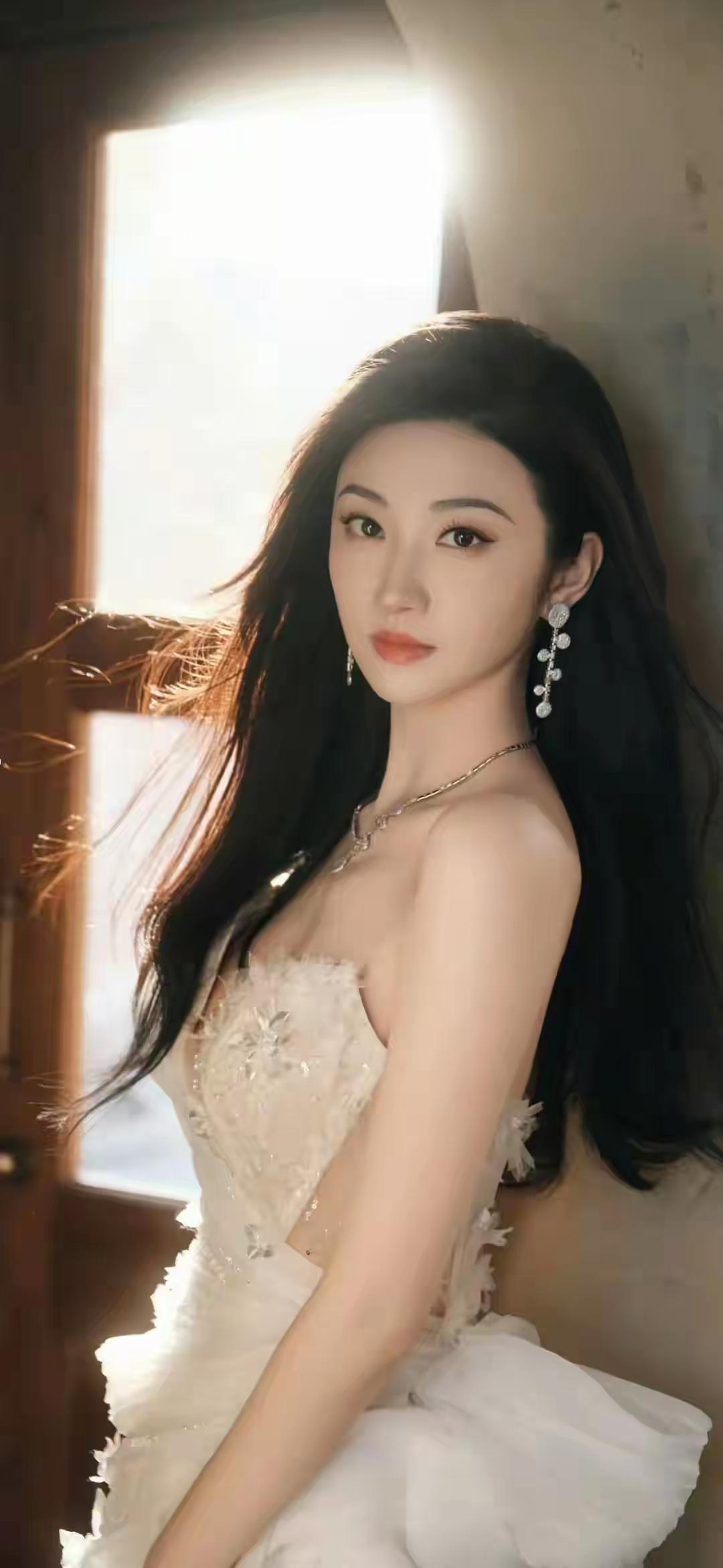 景甜年轻人讨厌“爹味”是为什么