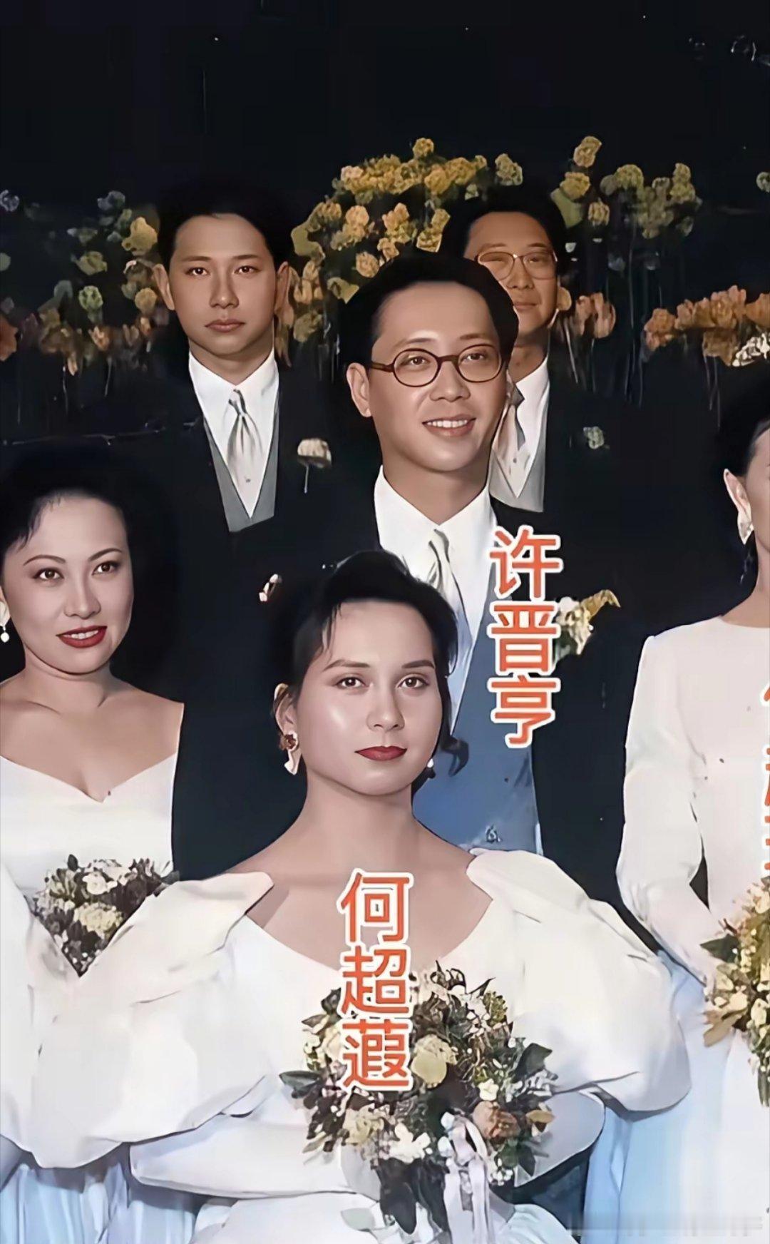 何超蕸真的不一样，她是二房五个子女中唯一终身未婚的人，因为她将旁人用于经营家庭的