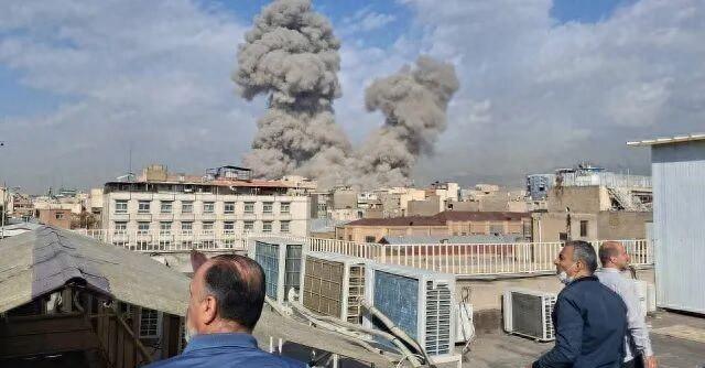 伊朗导弹覆盖美军基地，中东“乱拳”打破美以算盘，特朗普恐怕没想到吧！伊朗在战争中